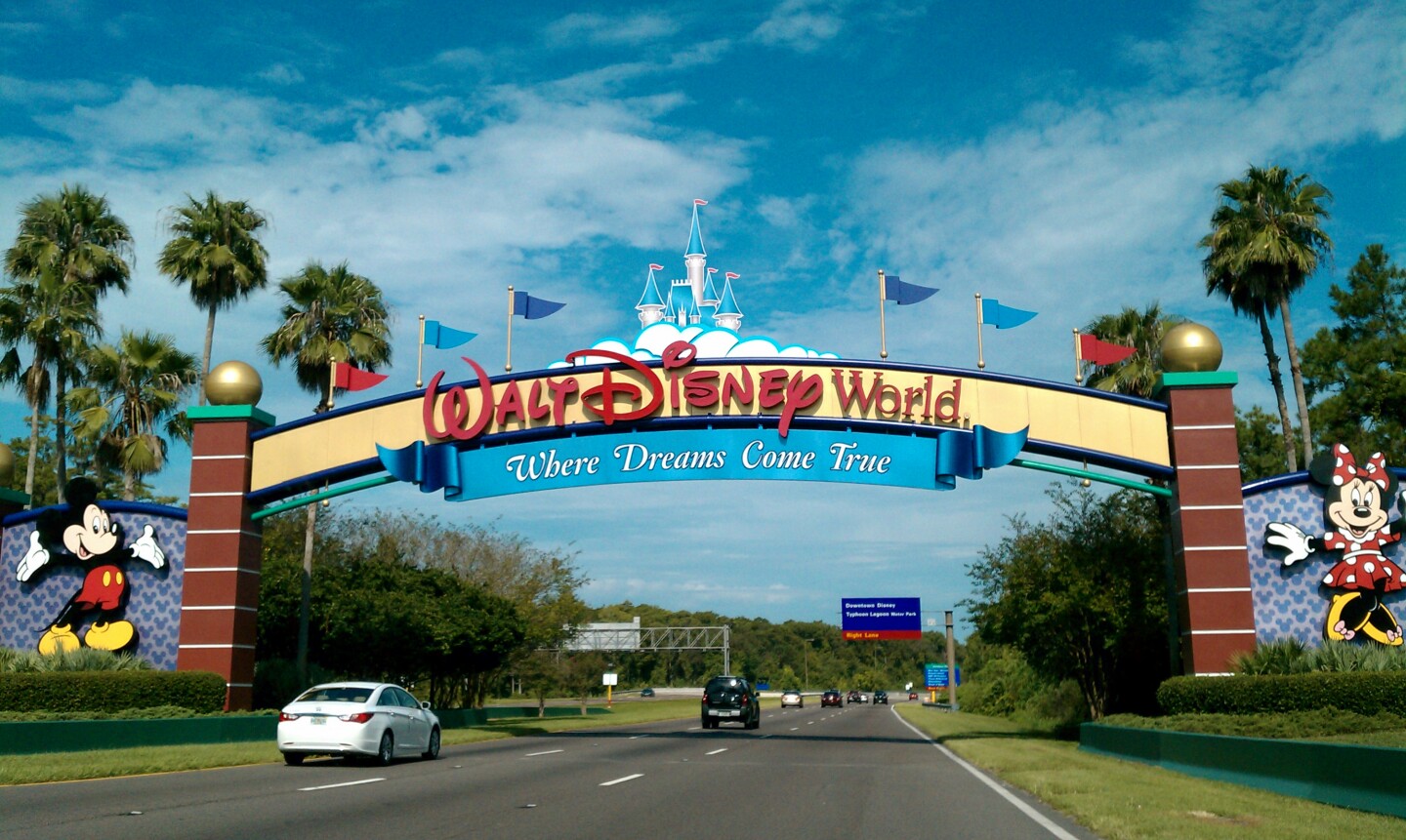 Entrada del parque de Disney en Orlando. Foto: Creative Commons