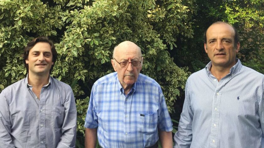 Horacio "Baron" Indarte junto a sus hijos Fernando y Gonzalo.