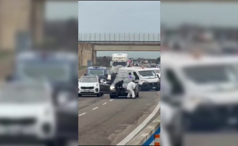 Asaltan un furgón blindado en el sur de Italia