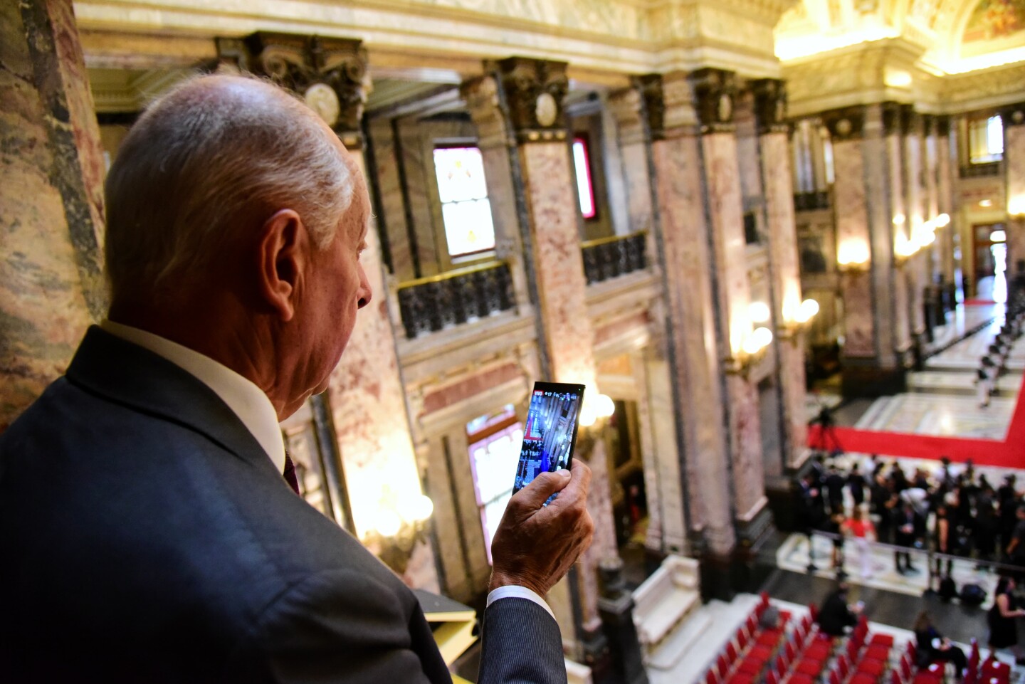 Gustavo Salle en el Palacio Legislativo. Foto: Ignacio Sánchez