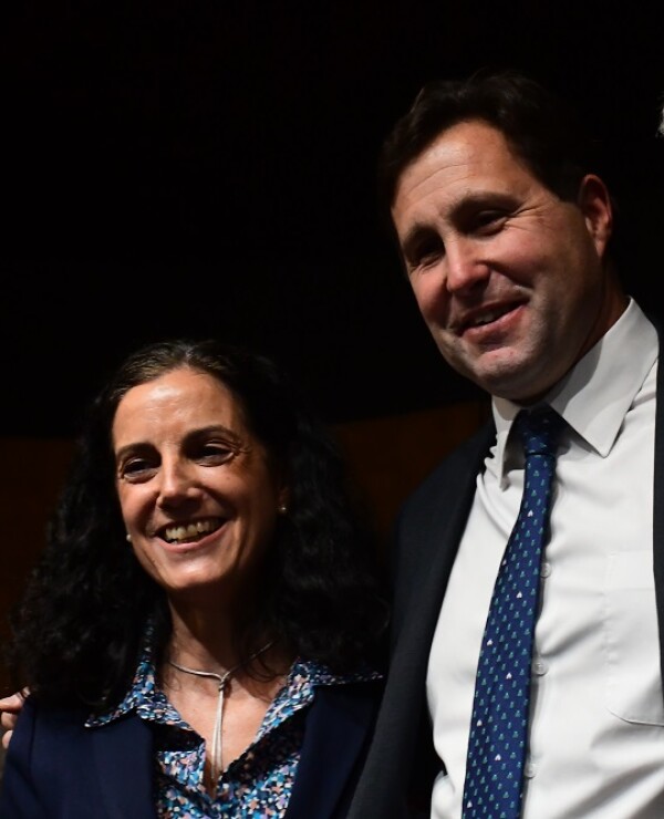 Arbeleche, Labat y Ribeiro durante el evento oficial de transmisión de mando del BCU en la sala Enrique Iglesias de la entidad.