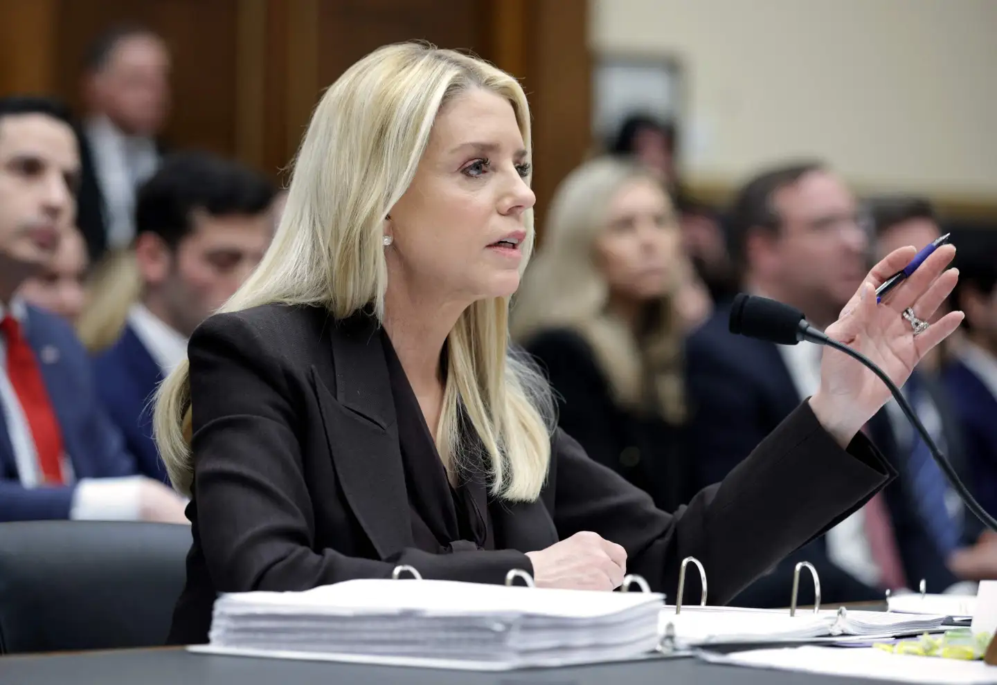 Tensión y cuestionamientos por caso Epstein: demócratas acusan a fiscal general de “encubrimiento” - EL PAÍS Uruguay