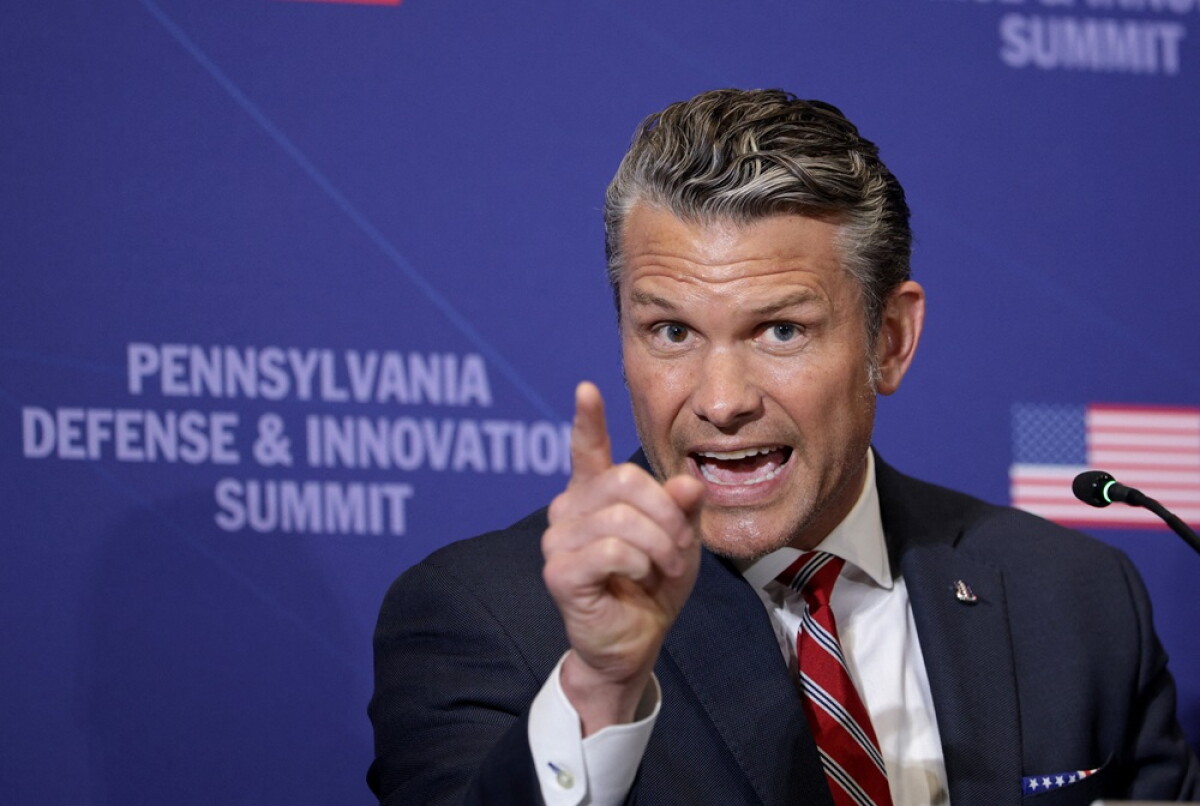 El secretario de Guerra Pete Hegseth interviene en la Cumbre de Defensa e Innovación de Pensilvania.