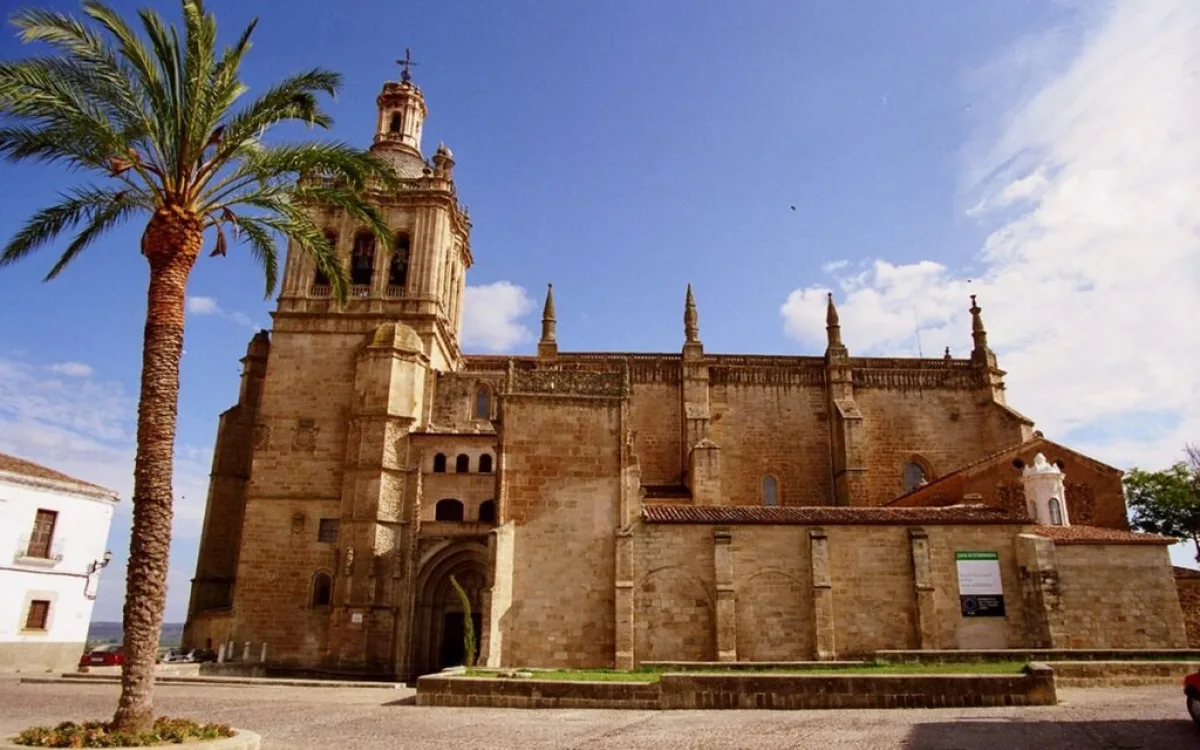 Semana Santa: descubrí en qué localidad española está el mantel de la última cena de Jesús y cómo llegó ahí