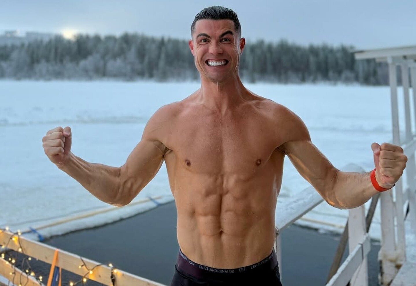 Cristiano Ronaldo pasando la Navidad en el Polo Norte.