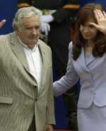 José Mujica y Cristina Fernández en 47° Cumbre del Mercosur en Paraná. Foto: AFP