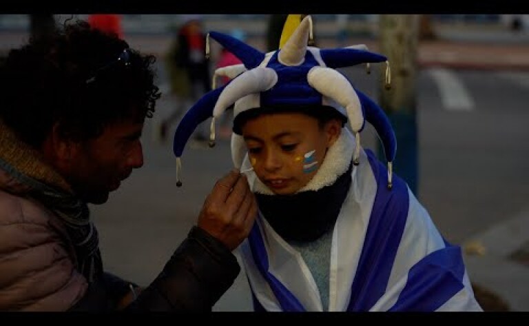 La previa del debut de Uruguay ante Chile: Suárez, Cavani y la era Bielsa en voz de los hinchas