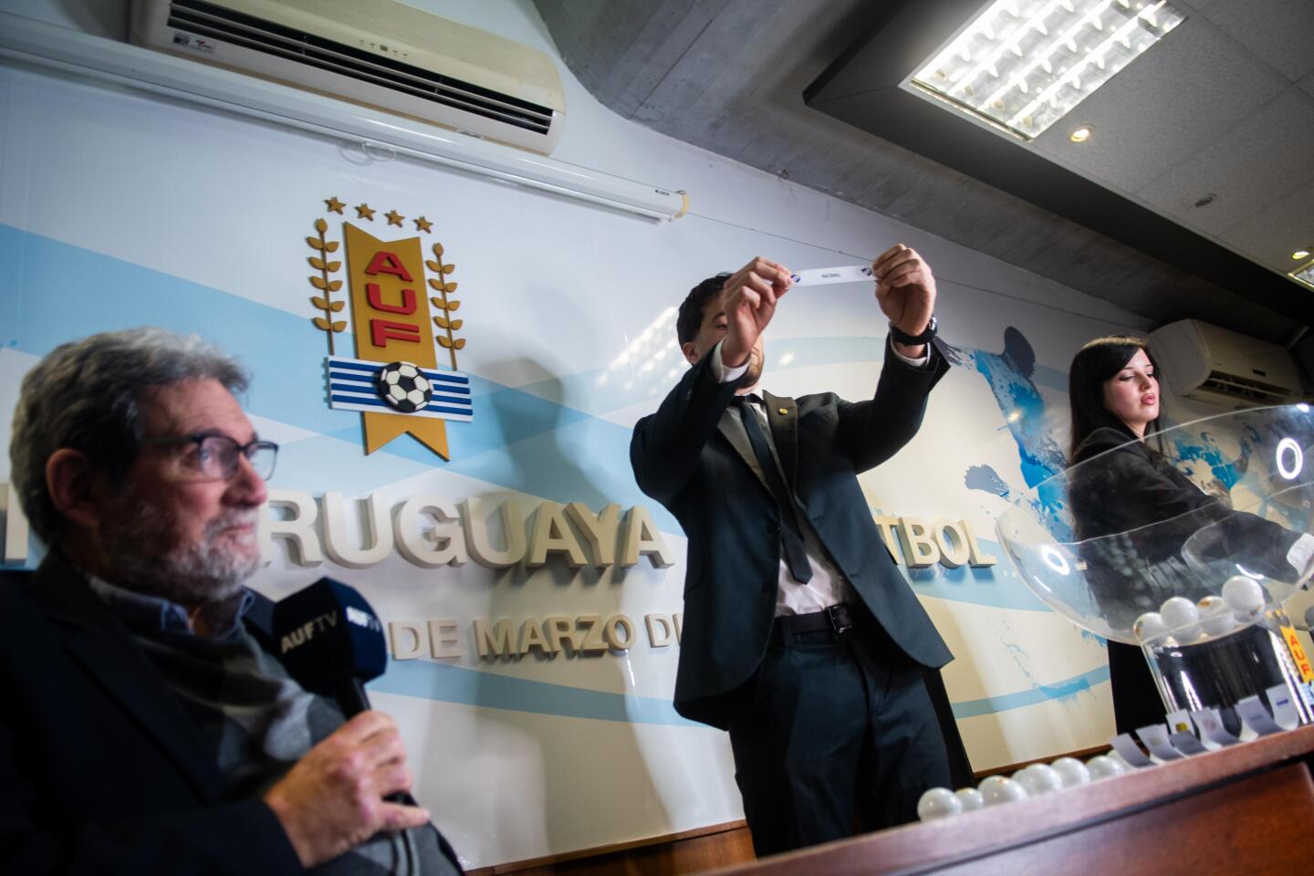 Así se llevó a cabo el sorteo de la Copa AUF Uruguay.