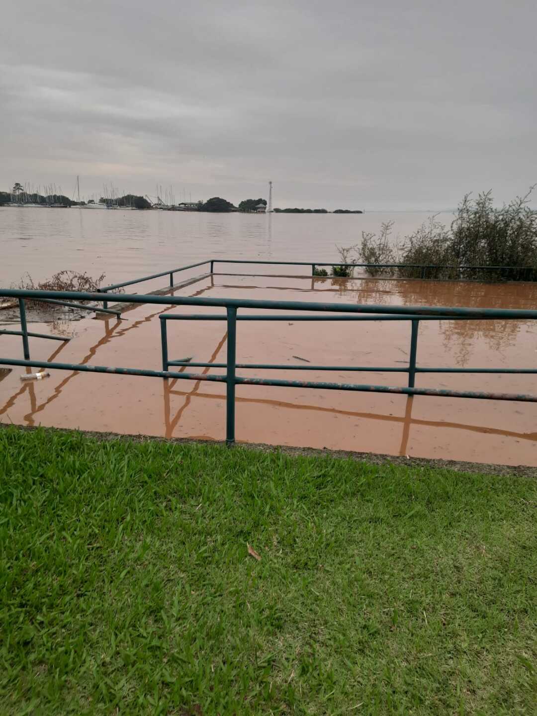 Así subía el agua en el Guaíba días antes de la inundación histórica