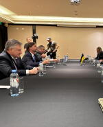 El presidente Lacalle Pou con su par Volodimir Zelenski