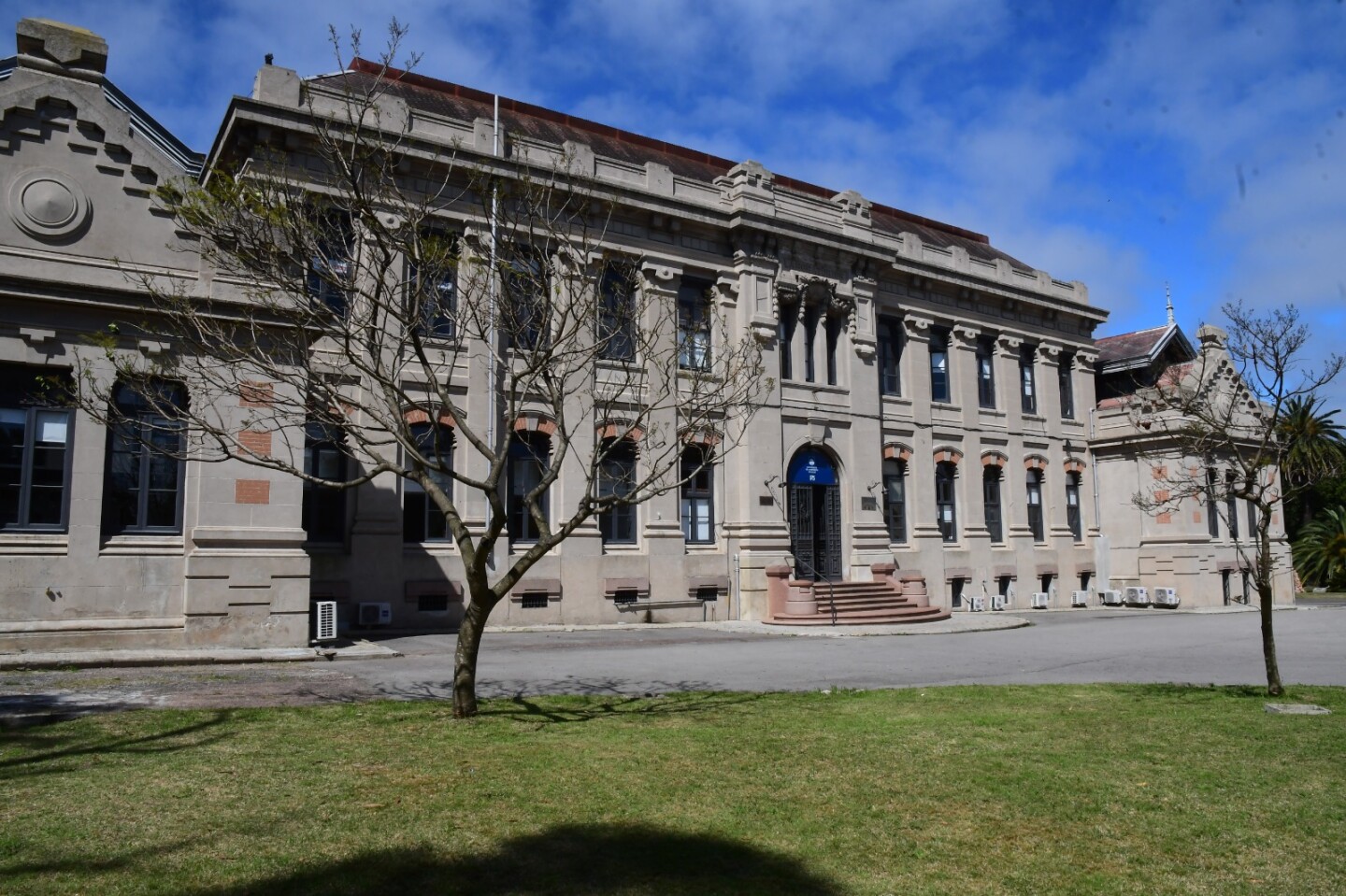 Ex facultad de Veterinaria.