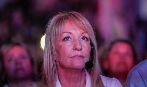 Carolina Cosse en el acto de lanzamiento de su precandidatura. Foto: Gianni Schiaffarino