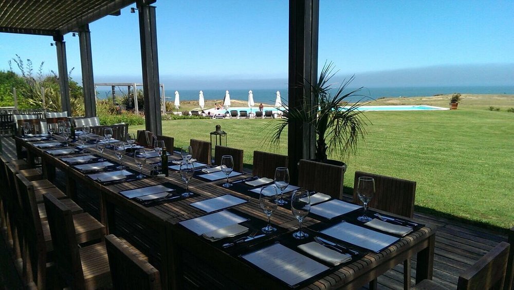 Restaurante Las Garzas en Rocha.jpg