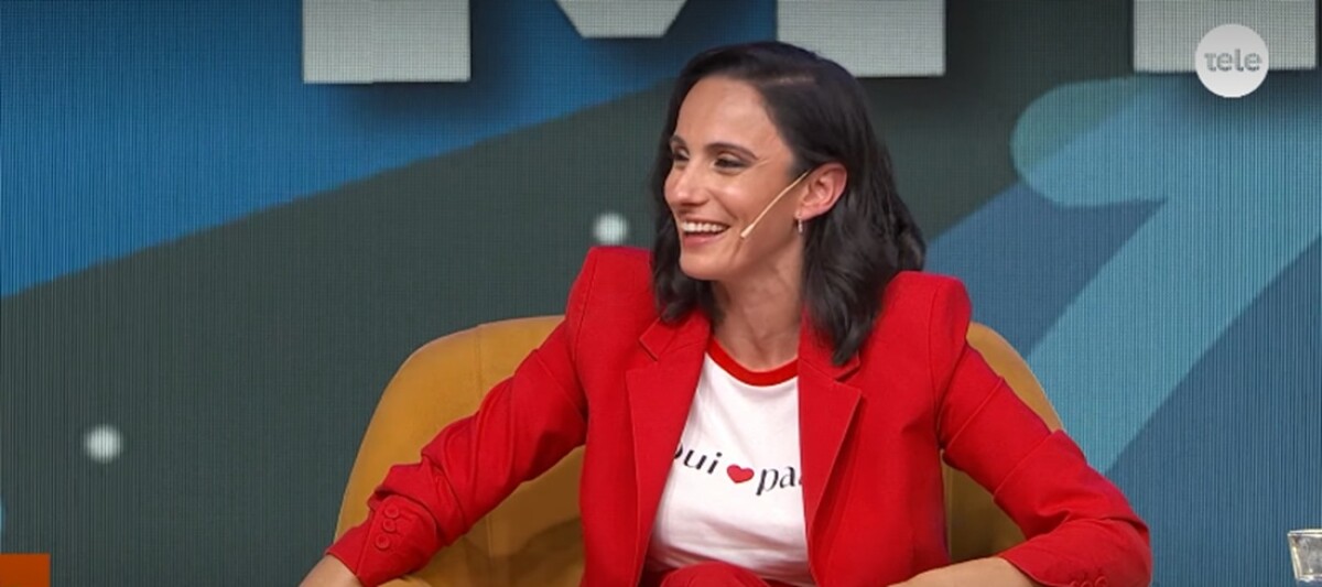 NOELIA ETCHEVERRY: De pantalla a asistente