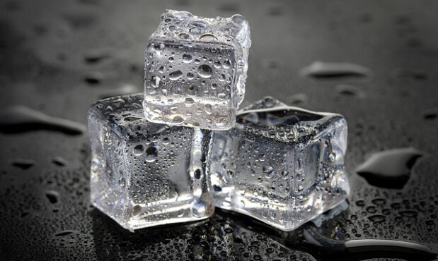 Hielo.