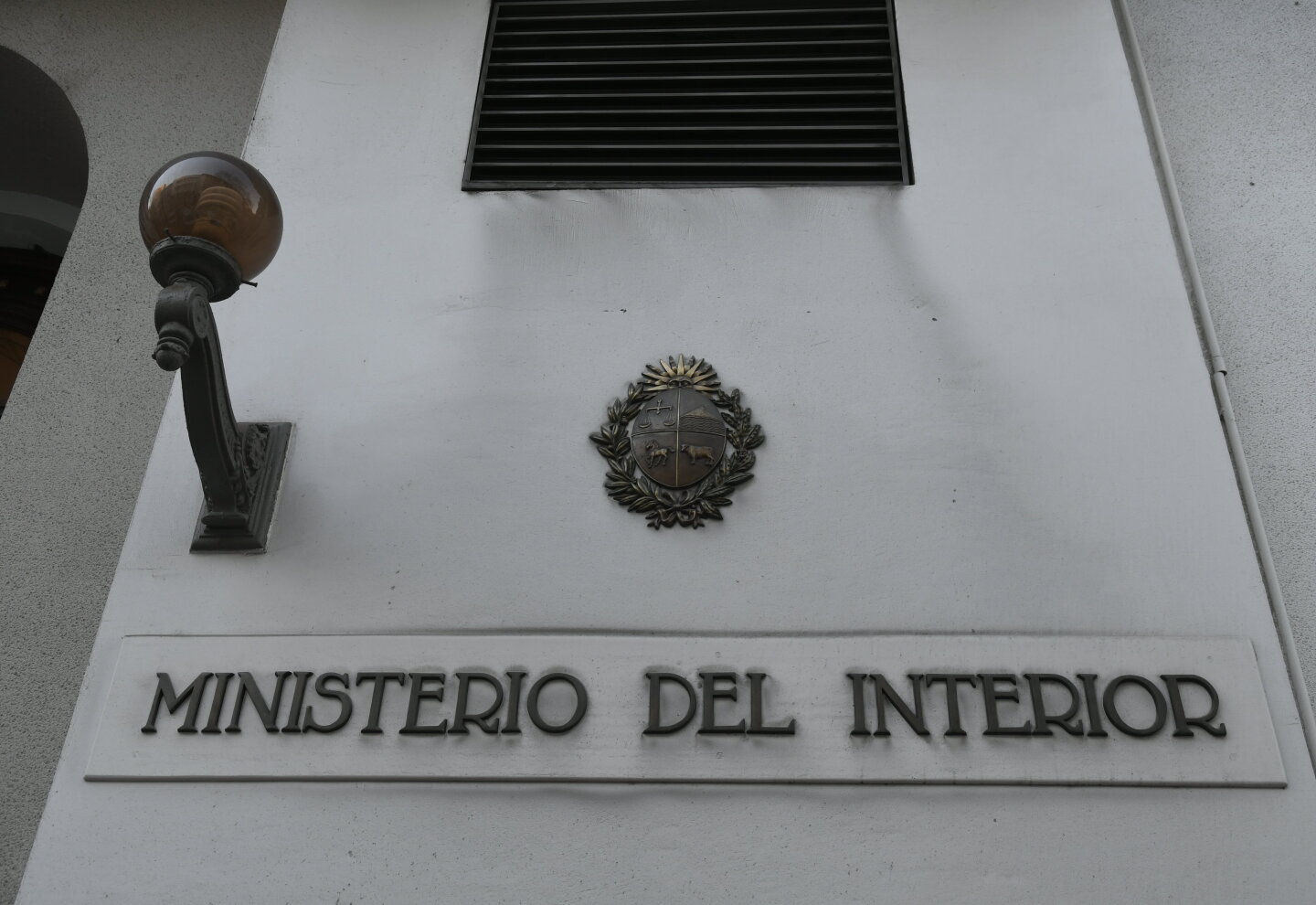 Ministerio del Interior abrió un llamado laboral con sueldos de más de ...