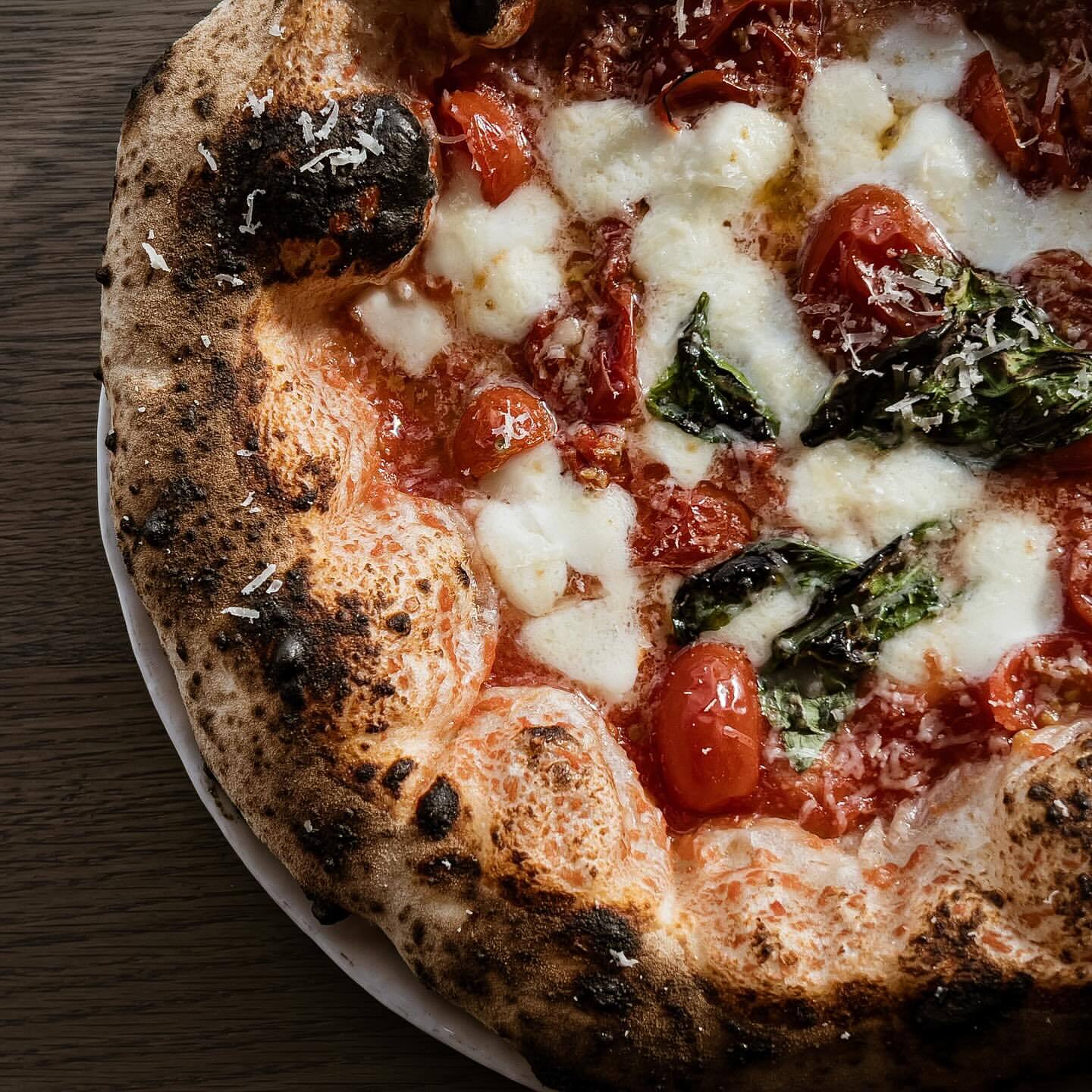 Una Pizza Napoletana, de Nueva York, se coronó como la mejor pizzería del mundo en 2024