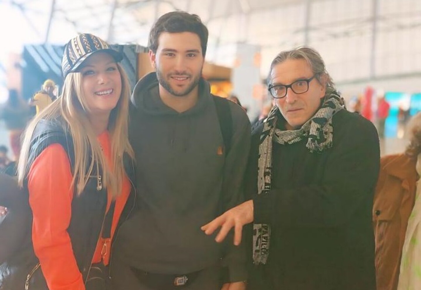 El reencuentro de Laura Martínez con Santiago, su hijo con Cacho de la Cruz, que ahora vive lejos de Uruguay - EL PAÍS Uruguay