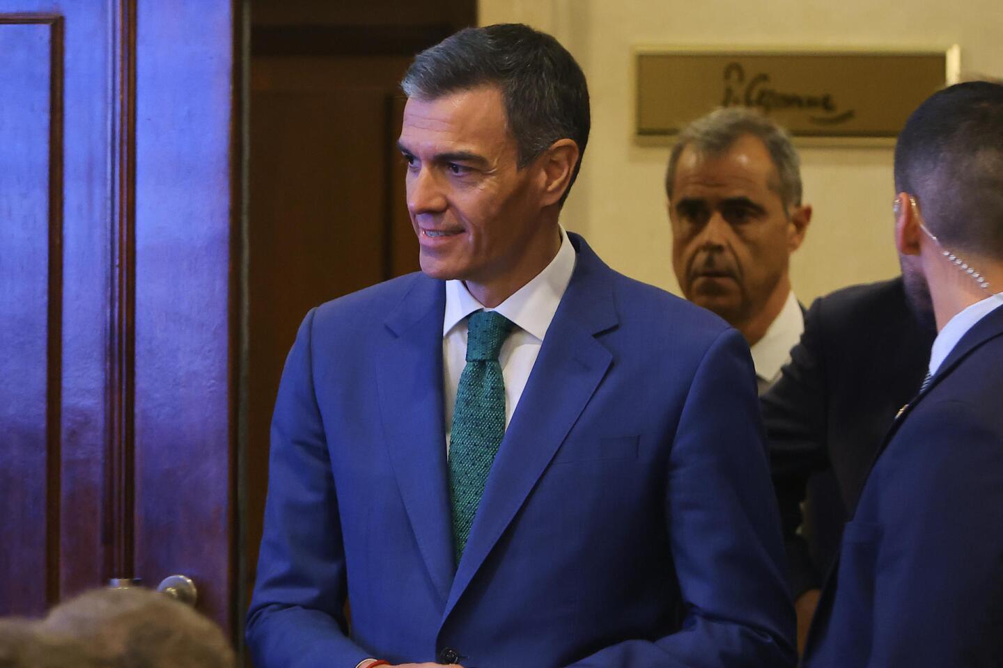 Pedro Sánchez en un encuentro con empresarios en Uruguay.