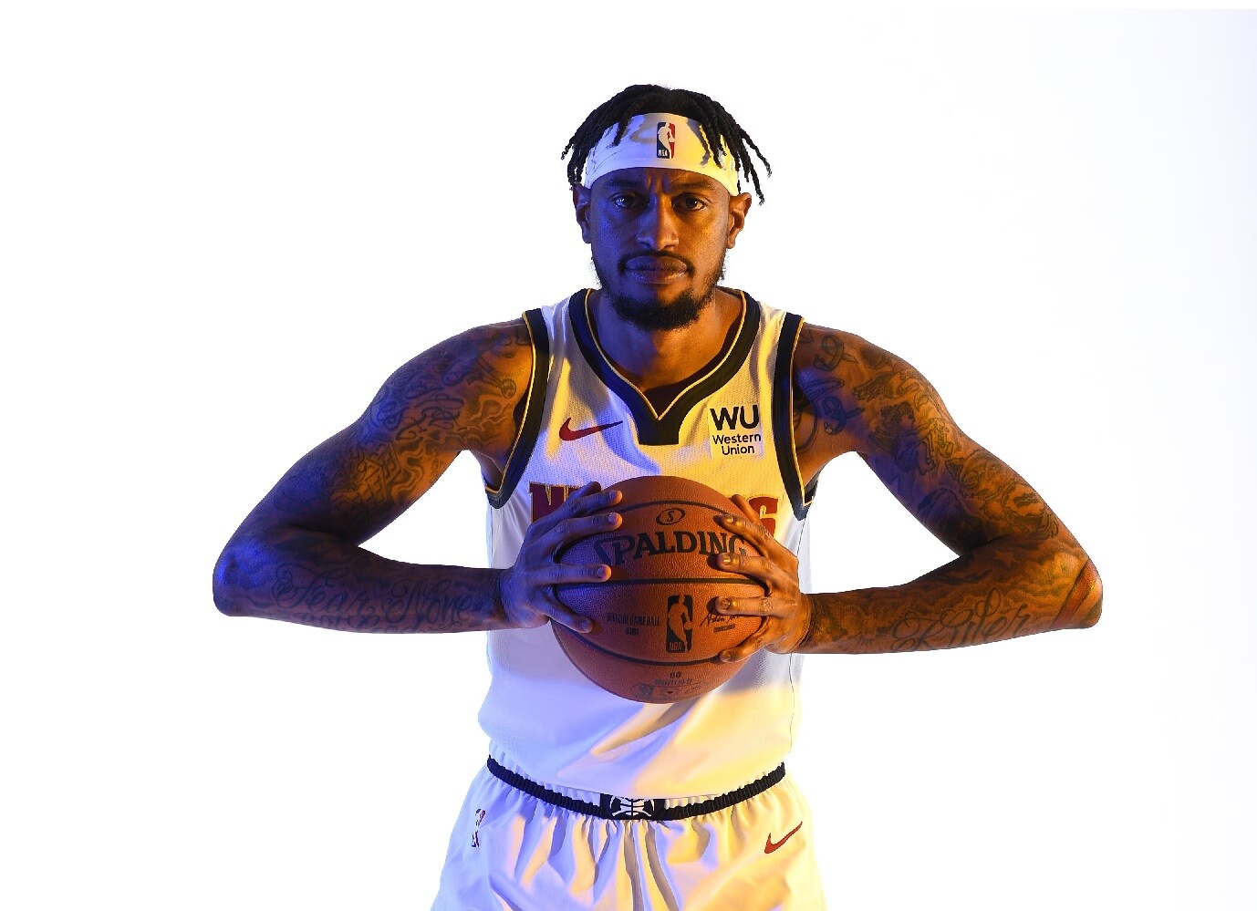 Greg Whittington, nuevo fichaje de Peñarol, jugando en los Denver Nuggets