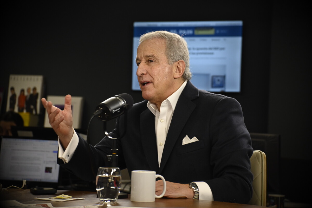 Damiani calificó a Ruglio como "muy buen político pero mal dirigente" y que Peñarol se maneja con "amateurismo"