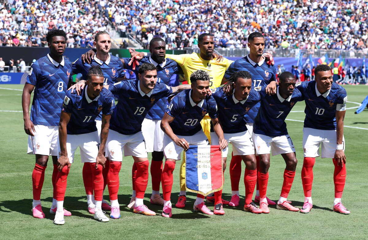 Formación de la selección de Francia para enfrentar a Senegal en el campeonato Mundial de fútbol 2026.