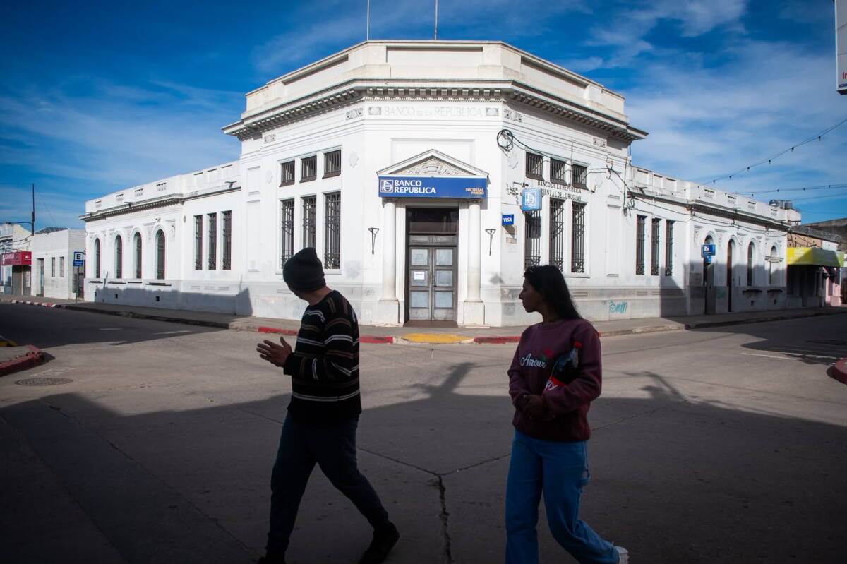 Liberaron a un detenido por el asalto al BROU en Pando: su abogado explicó la situación
