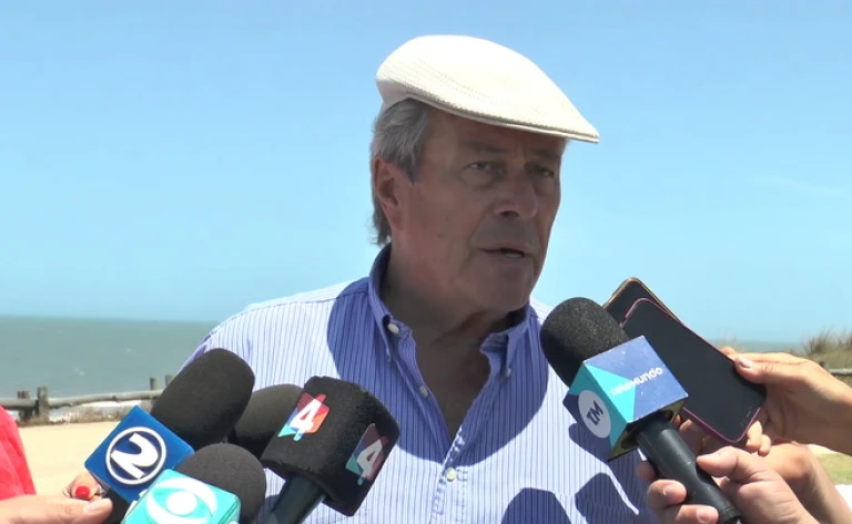 Enrique Antía habla sobre regulaciones en establecimientos