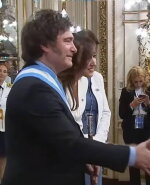 Javier Milei y Victoria Villarruel saludando a los representantes de Japón. Foto: La Nación/GDA