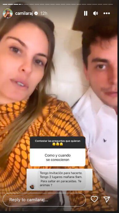 Camila Rajchamn y Santiago Urrutia tienen un intercambio con sus seguidores