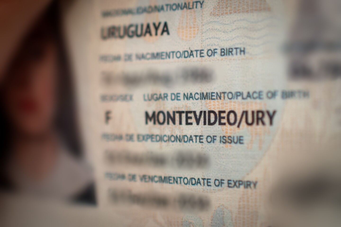 Viejo formato de los pasaportes uruguayos.