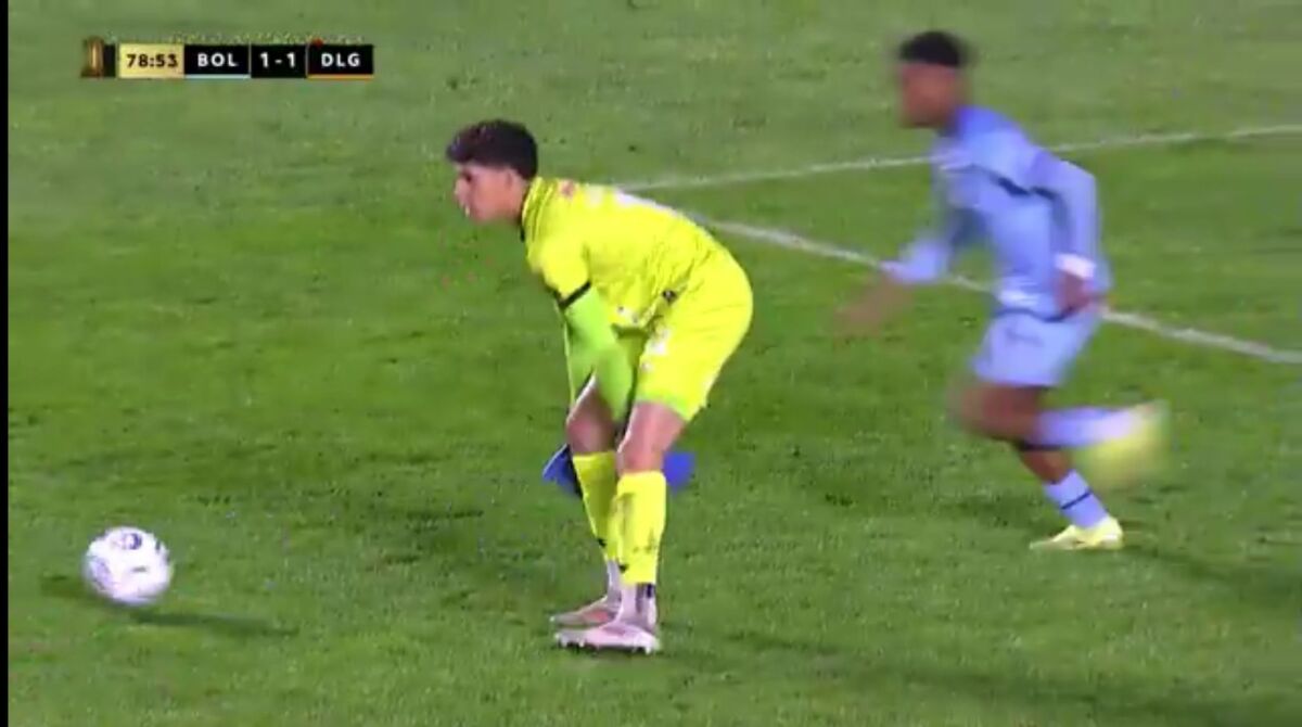 Bolívar Empata con La Guaira en Libertadores tras Inusual Gol