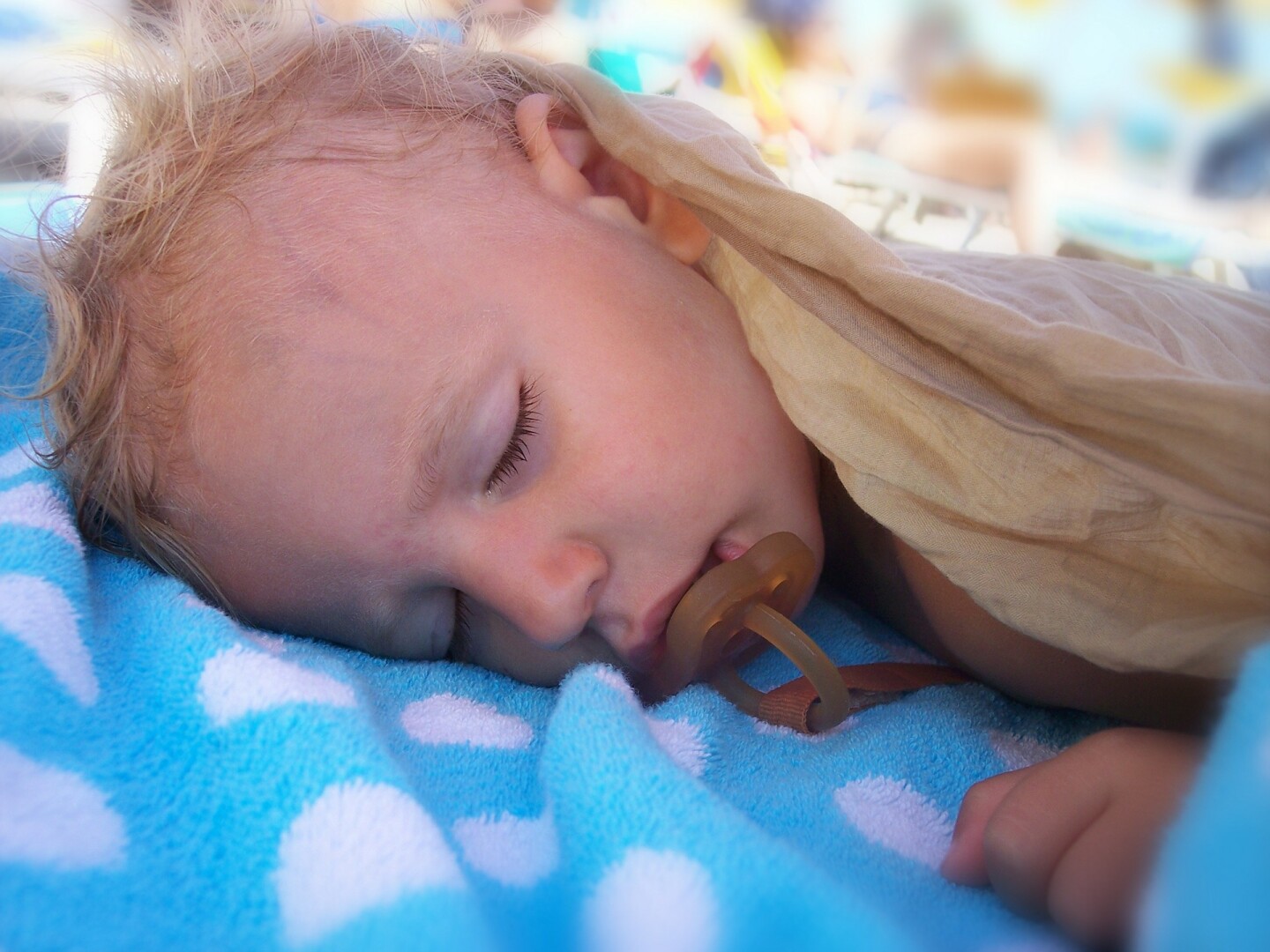 niño durmiendo siesta