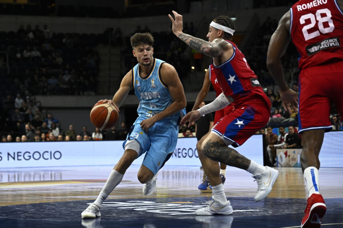 La increíble descalificación a Joaquín Rodríguez en un momento clave para Uruguay ante Puerto Rico