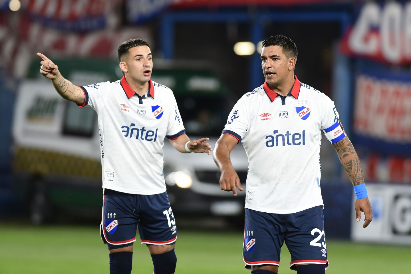 Mateo Antoni junto a Diego Polenta.