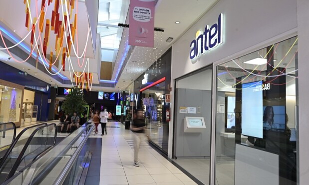 Shopping Tres Cruces.