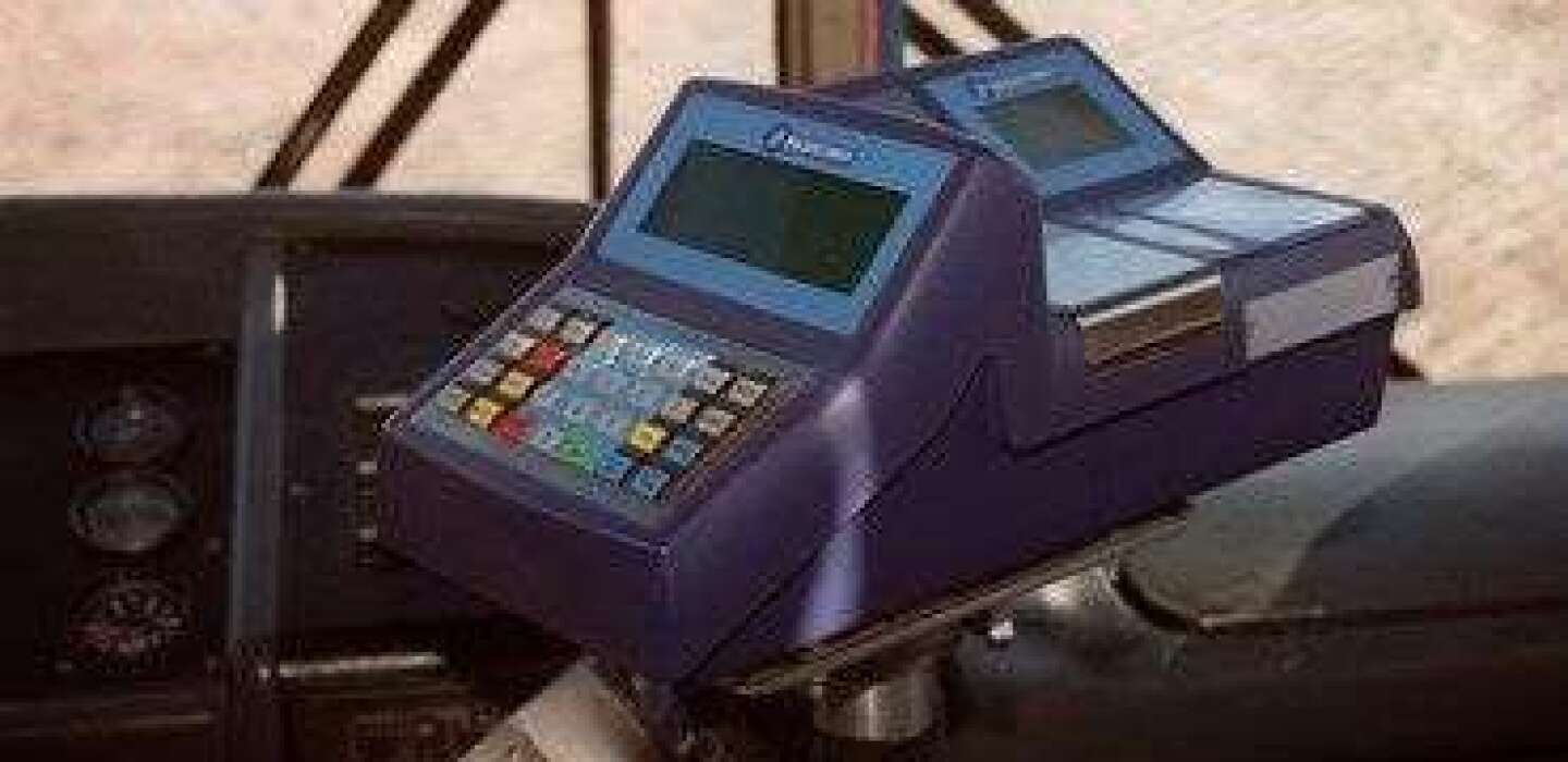 Máquina rota, ómnibus expreso - EL PAÍS Uruguay