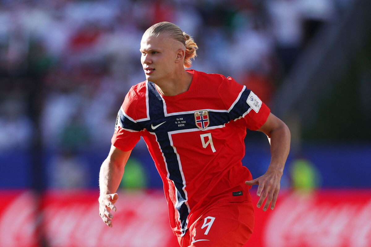 Erling Haaland en su debut con Noruega en una Copa del Mundo.