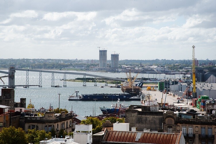Puerto de Montevideo.