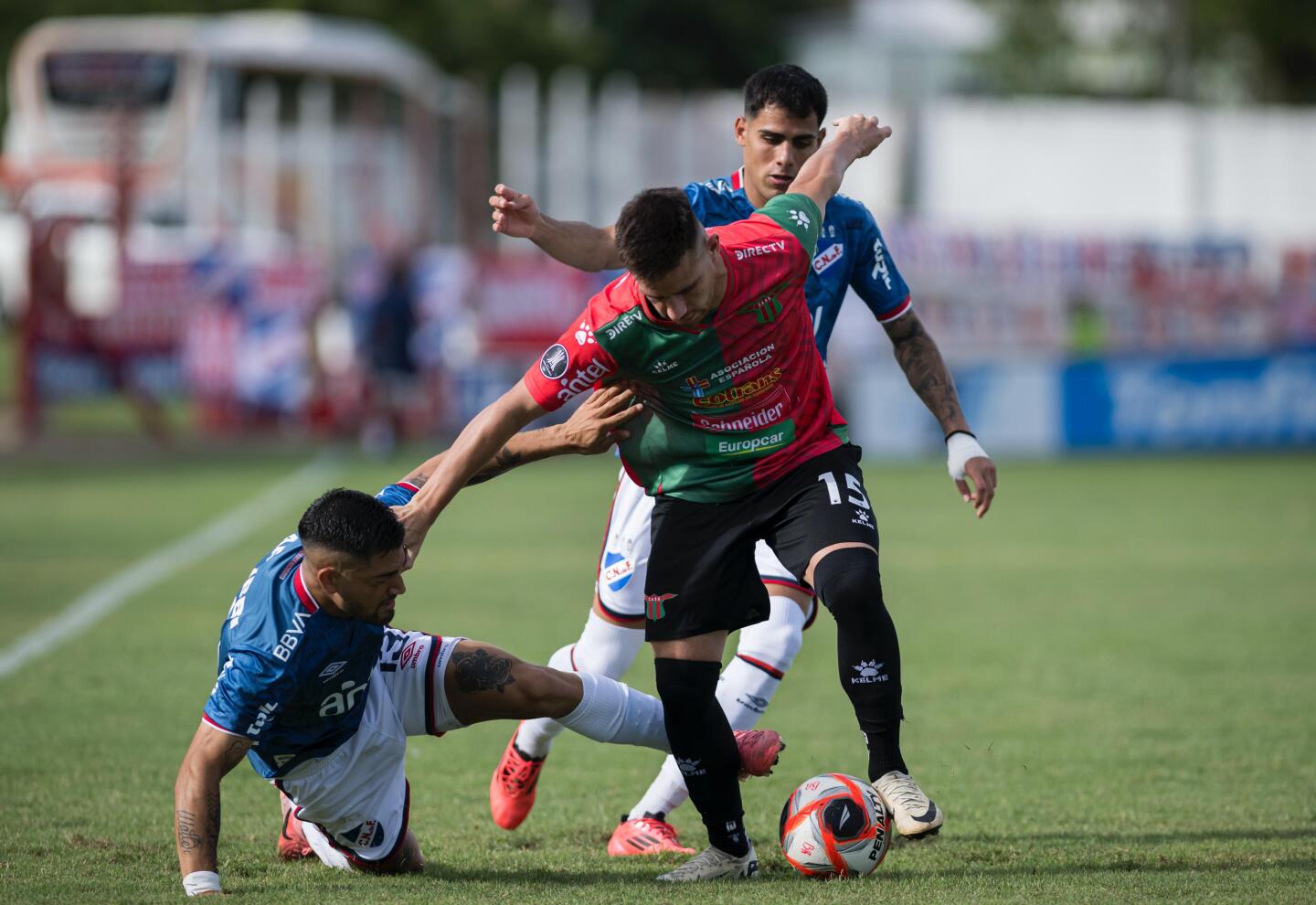 Jairo O'Neil en Boston vs. Nacional en Florida.