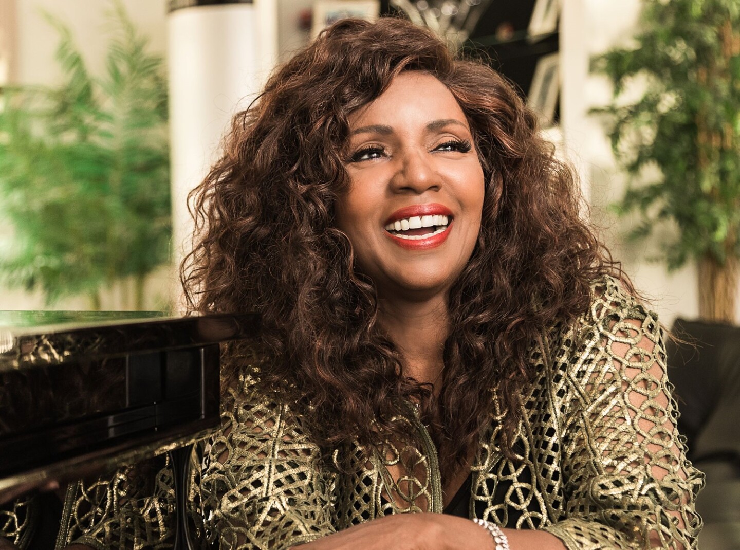 Gloria Gaynor.