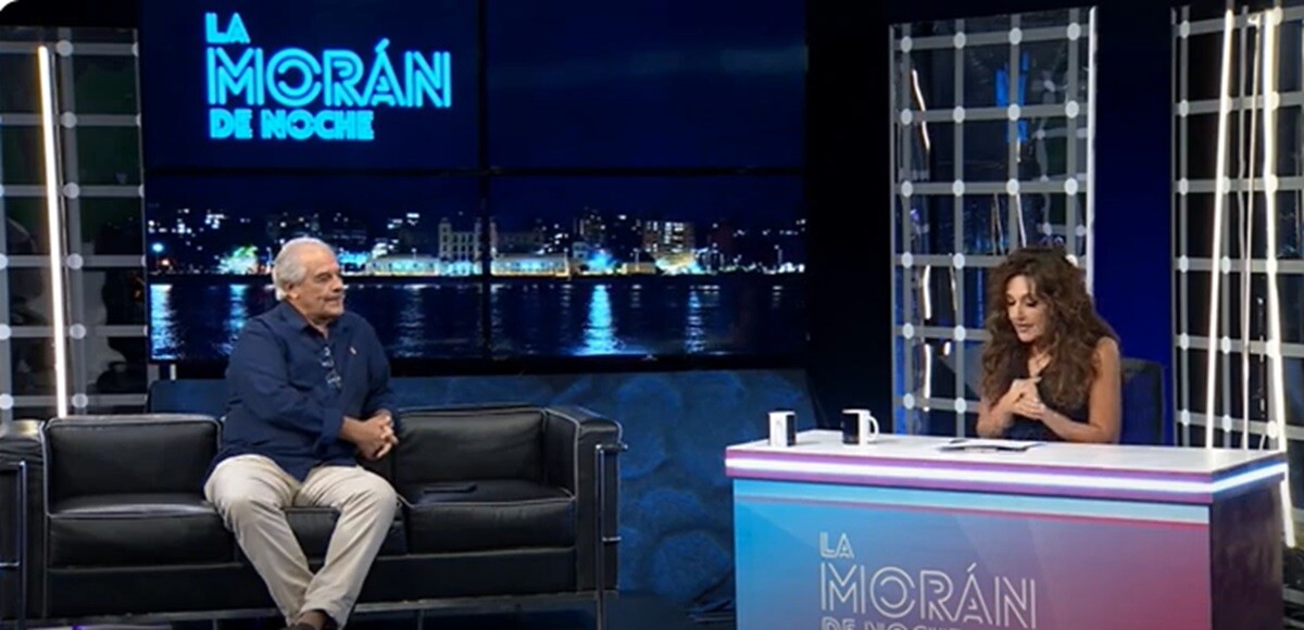 Fernando Vilar en el living de "La Morán de noche", el late night show de Canal 5.