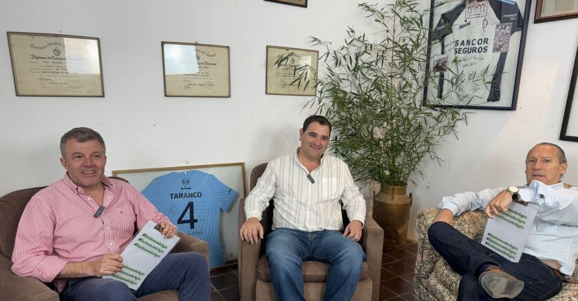 Este domingo Joaquín Martinicorena, productor ganadero y delegado de la Federación Rural en la Junta de INAC, participó de Hablemos de Agro, de Canal 10.