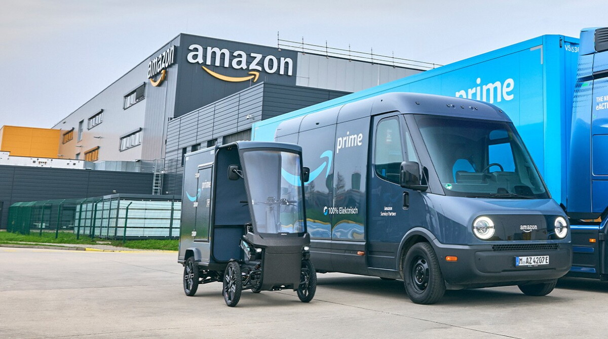 Vehículos de reparto de Amazon.