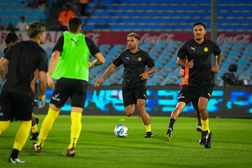 Los jugadores de Peñarol en la previa al clásico frente a Nacional.