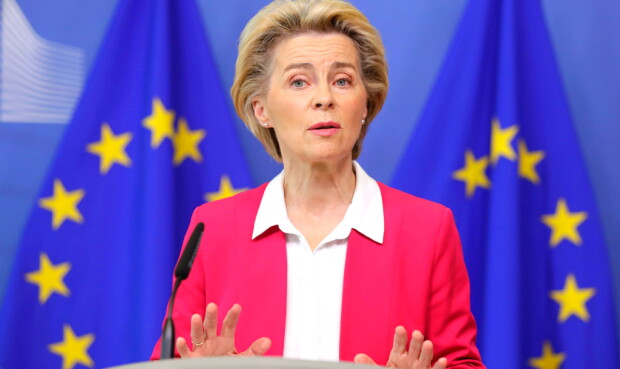 Ursula von der Leyen presentó el plan y señaló que las normas actuales están agotadas. Foto: Reuters