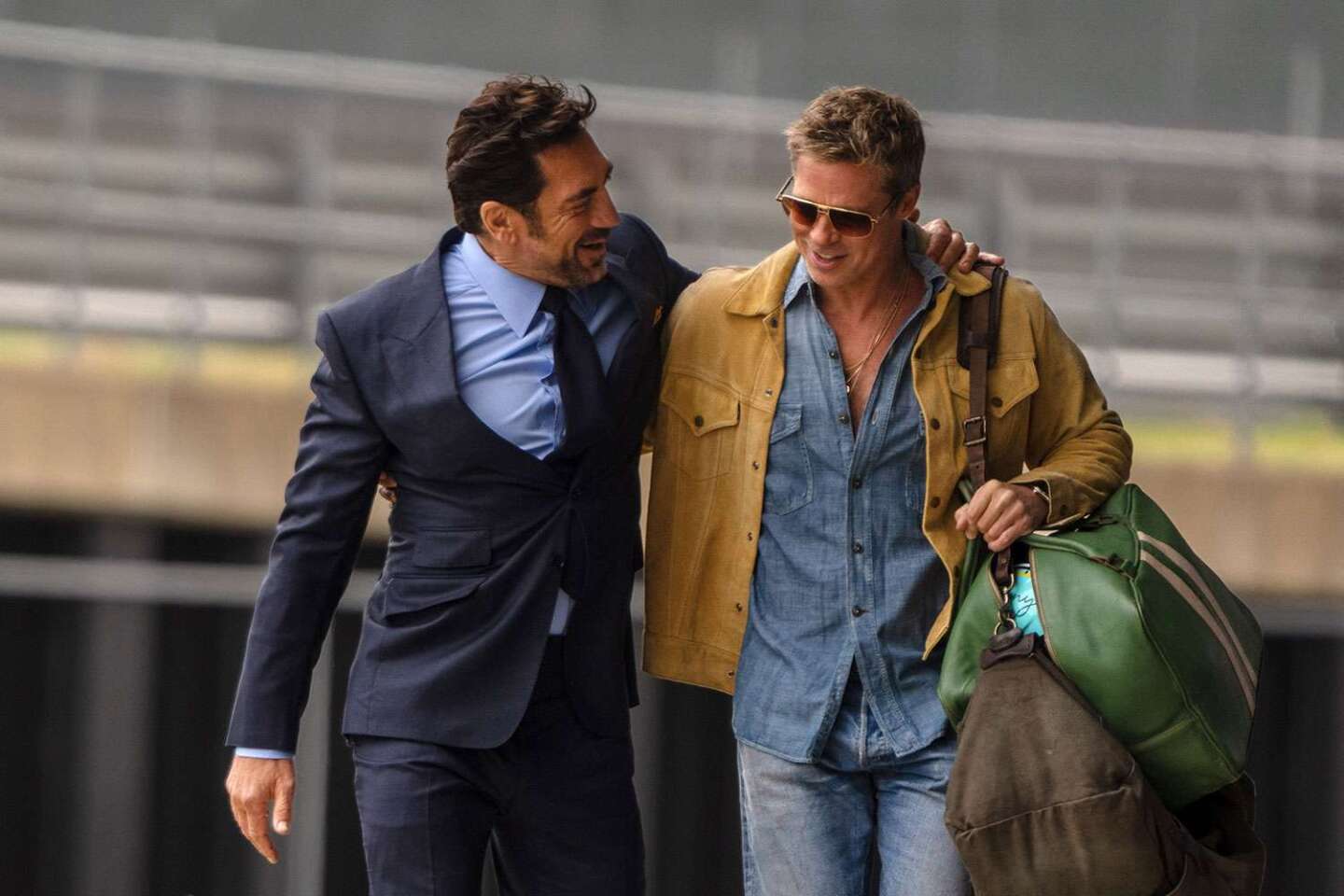 Javier Bardem y Brad Pitt en "Fórmula 1, la película".