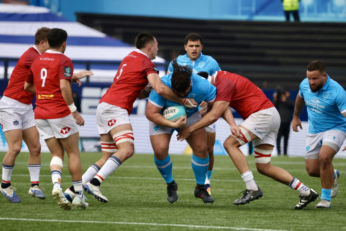 Uruguay enfrentando a Hong Kong por la Nations Cup.