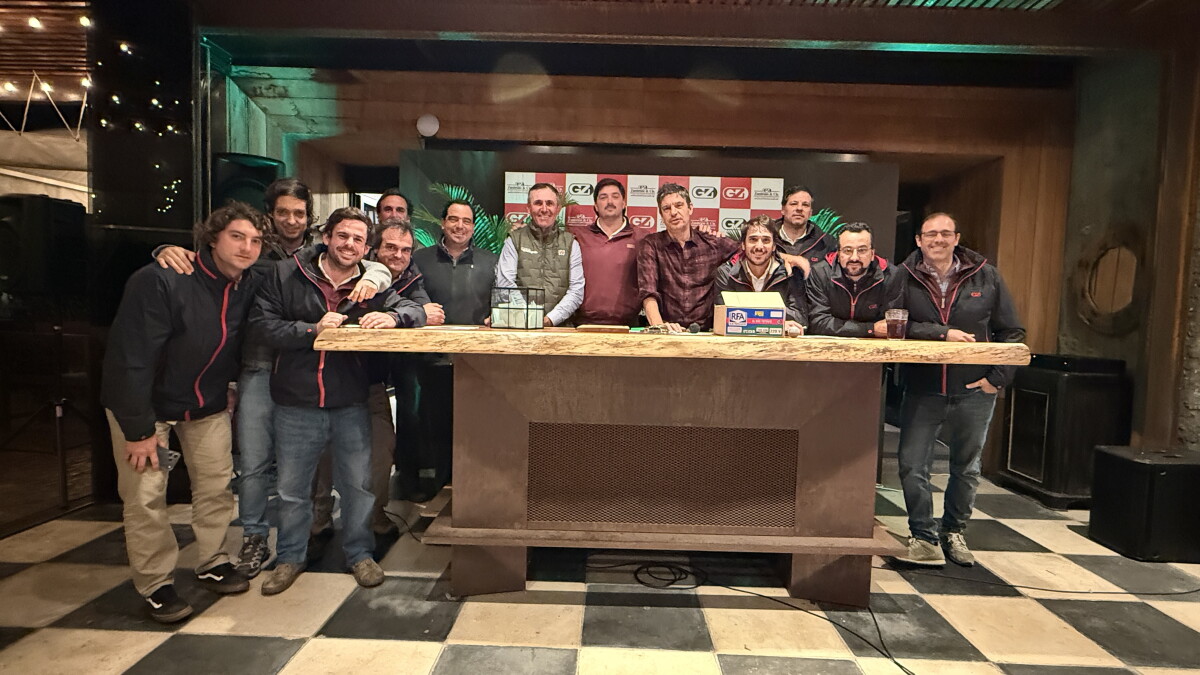Angus de "La Paraguaya" de Fernando Dighiero, se vendió a US$ 3.785 de promedio