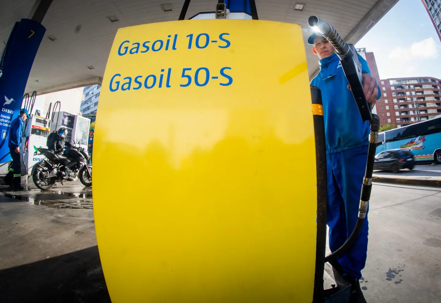 Estaciones de servicio en Montevideo